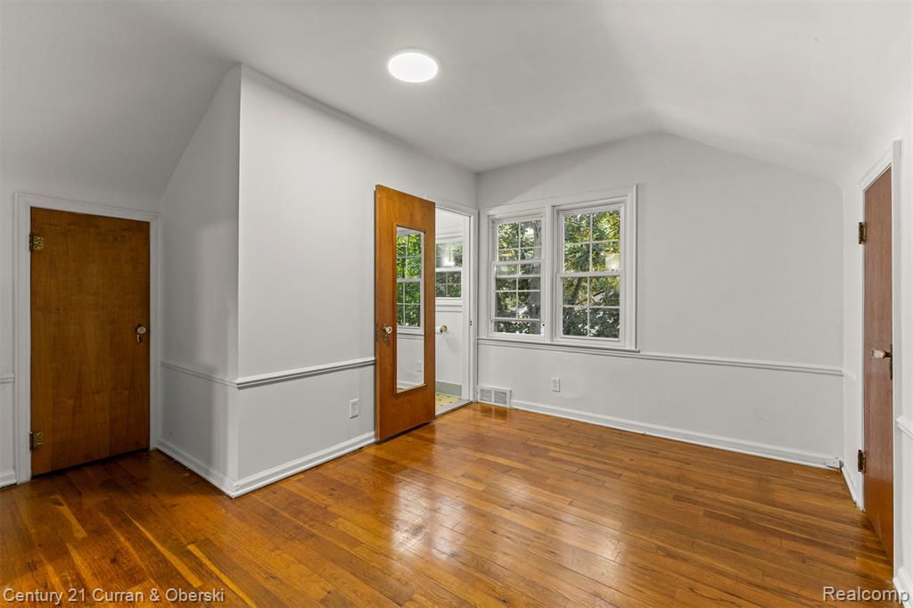 594 Hartsough Street, Plymouth, MI 48170 — Photo 25