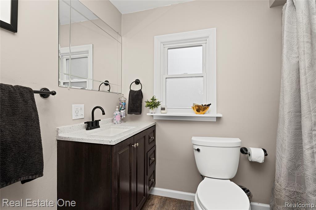 881 Tyrone Avenue, Waterford, MI 48328 — Photo 20