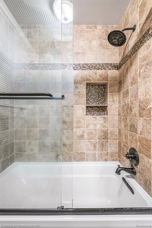 7220 Hillside Drive, Clarkston, MI — Photo 29