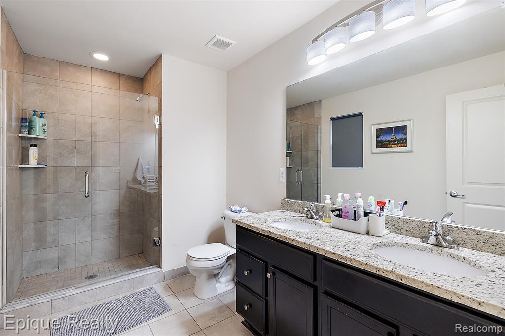 86 Crosbie, Lake Orion, MI 48362 — Photo 32