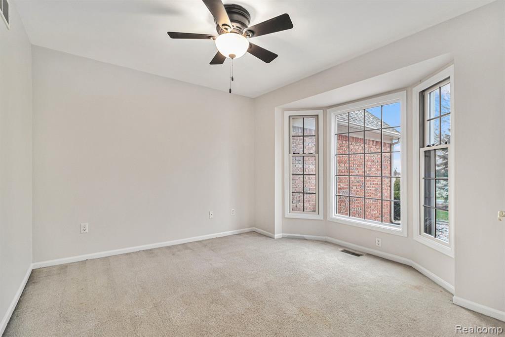 4536 Lohr Road, Ann Arbor, MI 48108 — Photo 12