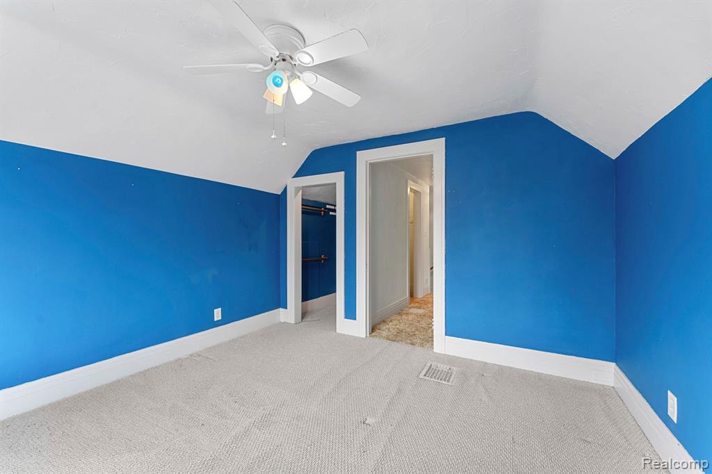 512 POPLAR Street, Wyandotte, MI 48192 — Photo 12
