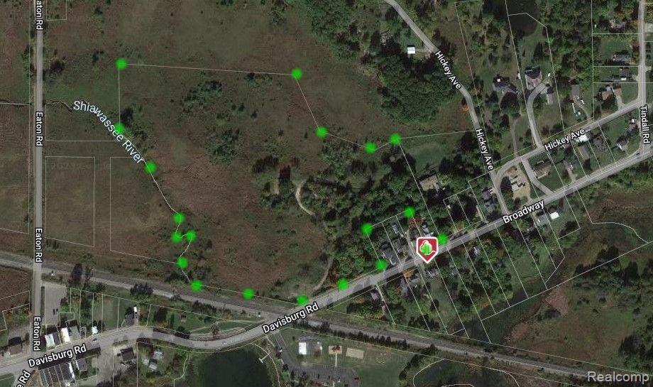 358 BROADWAY, Davisburg, MI 48350 — Photo 2