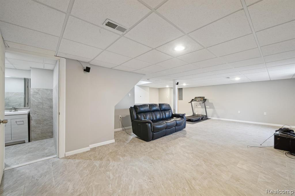 4059 Ash Tree Lane, Howell, MI 48843 — Photo 41