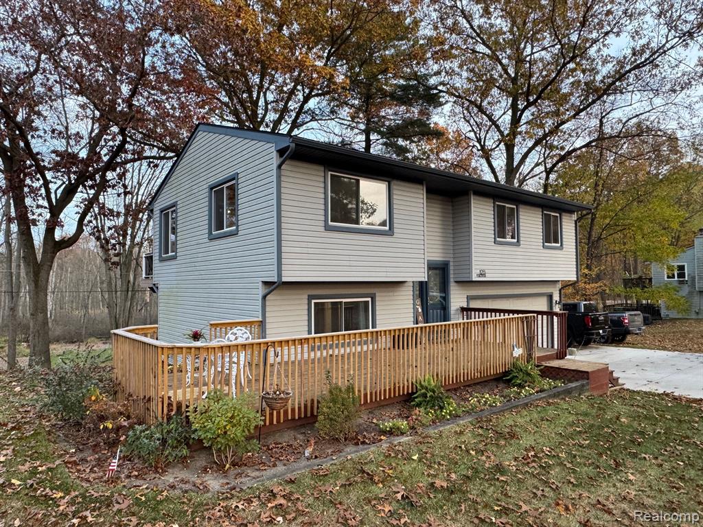 11255 MCGREGOR Road, Pinckney, MI 48169 — Photo 3