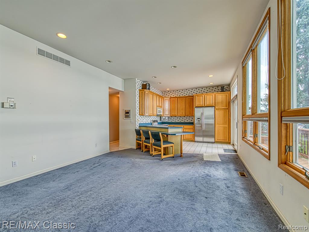 11540 E E Shore Drive, Whitmore Lake, MI 48189 — Photo 9