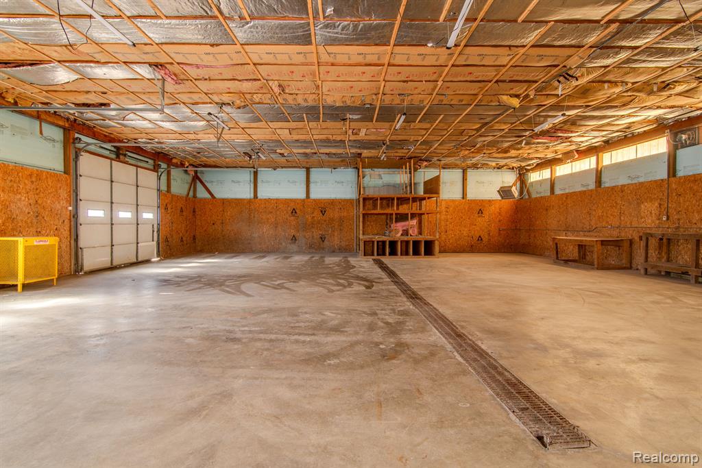 5087 N MICHIGAN Road, Saginaw, MI 48604 — Photo 14
