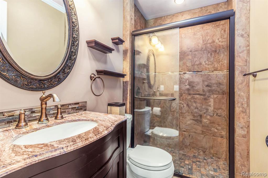 43461 Stuart Ct, Canton, MI 48187 — Photo 9