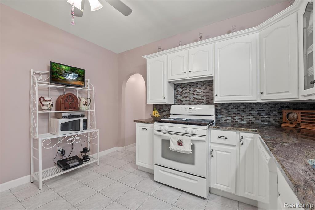 224 Pleasant Street, Romeo, MI 48065 — Photo 15