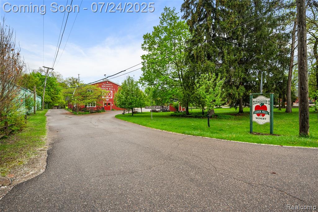715 River Park Village Boulevard, Northville, MI 48167 — Photo 27