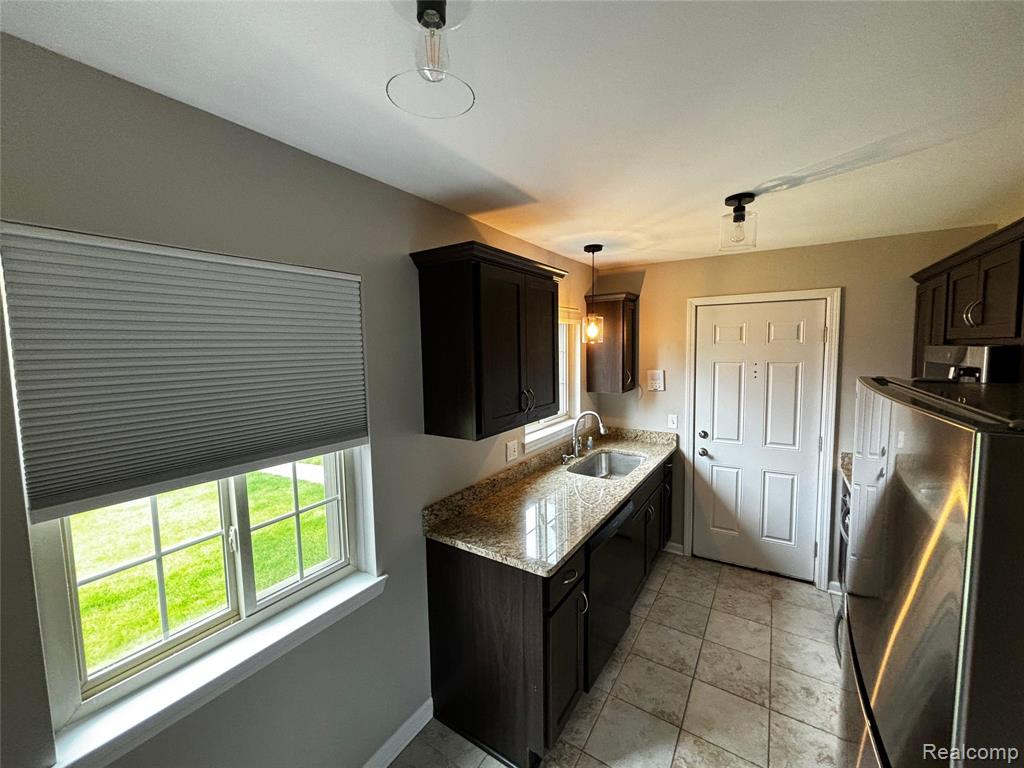 454 Romeo Road, Rochester, MI 48307 — Photo 7