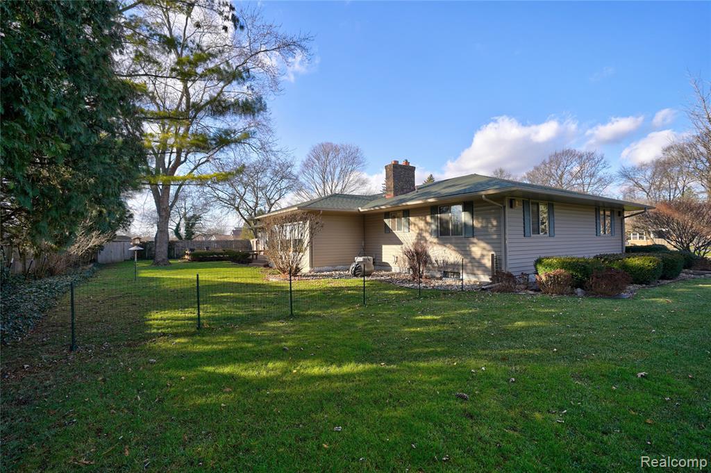 9268 La Spezia Drive, Davison, MI 48423 — Photo 37