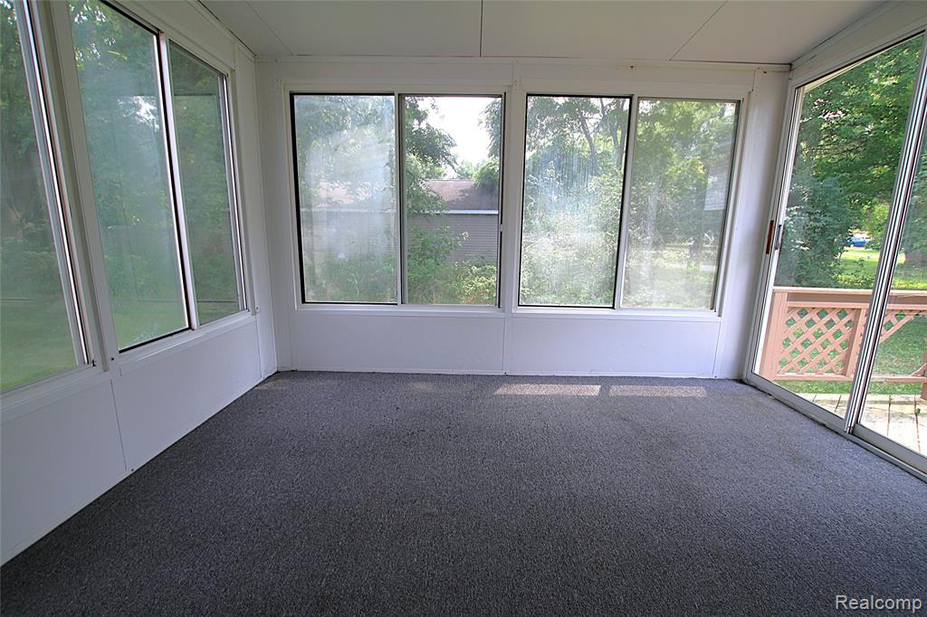 5964 Kader Drive, Flint, MI 48506 — Photo 18