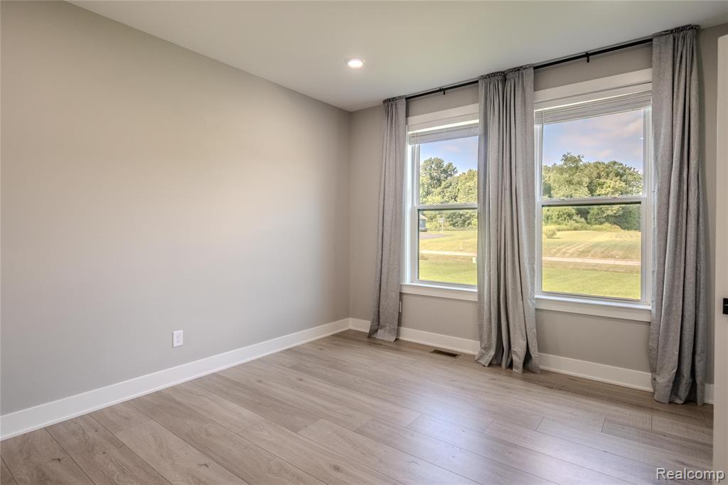 5344 Birch Drive, Springfield, MI — Photo 6