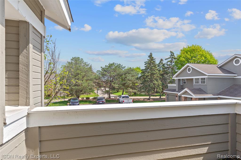 6614 Embers Court, West Bloomfield, MI — Photo 20