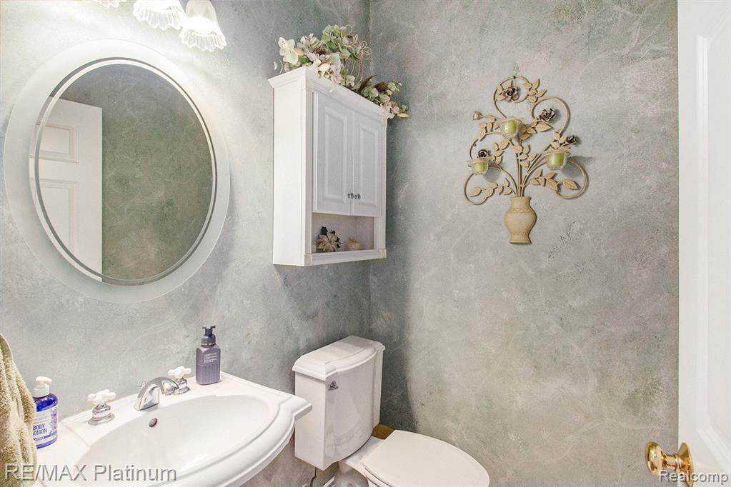 7186 GRANGER DRIVE, Howell, MI 48855 — Photo 6