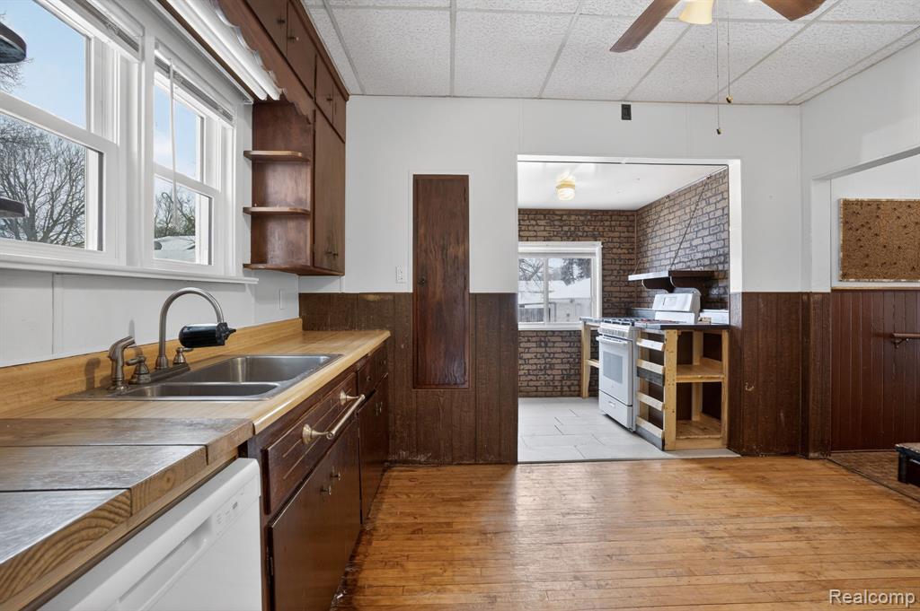 2917 N Michigan Avenue, Saginaw, MI 48604 — Photo 14