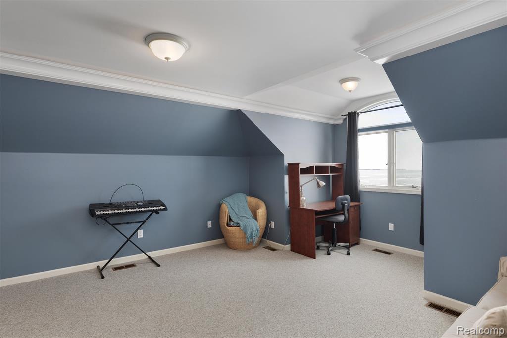 34330 Jefferson Avenue, Harrison Township, MI — Photo 40