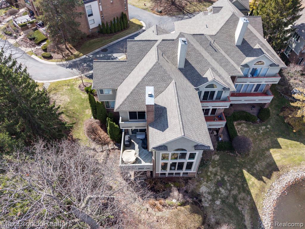 3828 PINE LAKE KNOLL Drive, West Bloomfield, MI 48324 — Photo 72