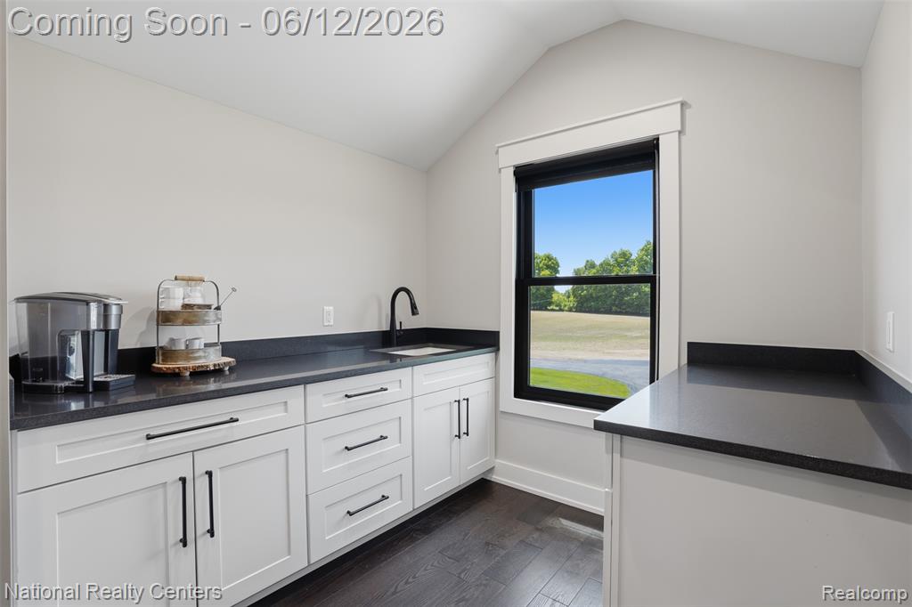 2853 7 Mile Road, South Lyon, MI 48178 — Photo 47