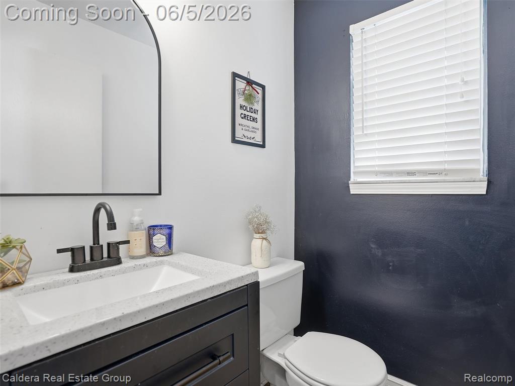 46270 Hollowoode Lane, Macomb, MI 48044 — Photo 20