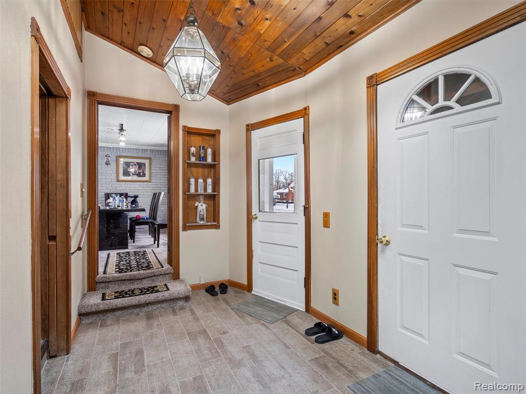 44833 MADDELEIN Street, Clinton Twp, MI 48036 — Photo 6