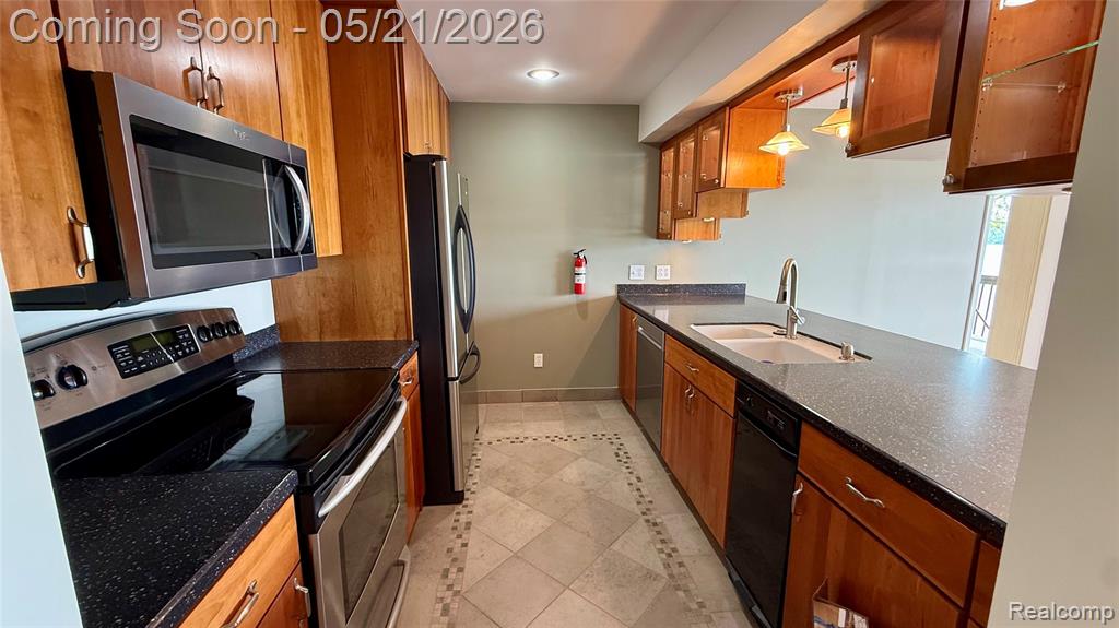 844 Cliffs Drive, Ypsilanti, MI 48198 — Photo 9