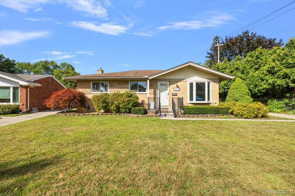 8628 Strom Drive, Sterling Heights, MI 48314 — Photo 2