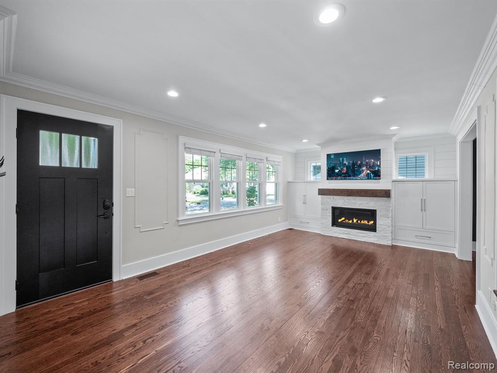 416 WESLEY Street, Rochester, MI 48307 — Photo 5