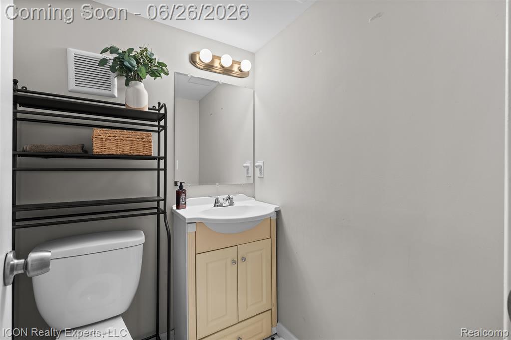 3788 Griffith Avenue, Berkley, MI 48072 — Photo 23