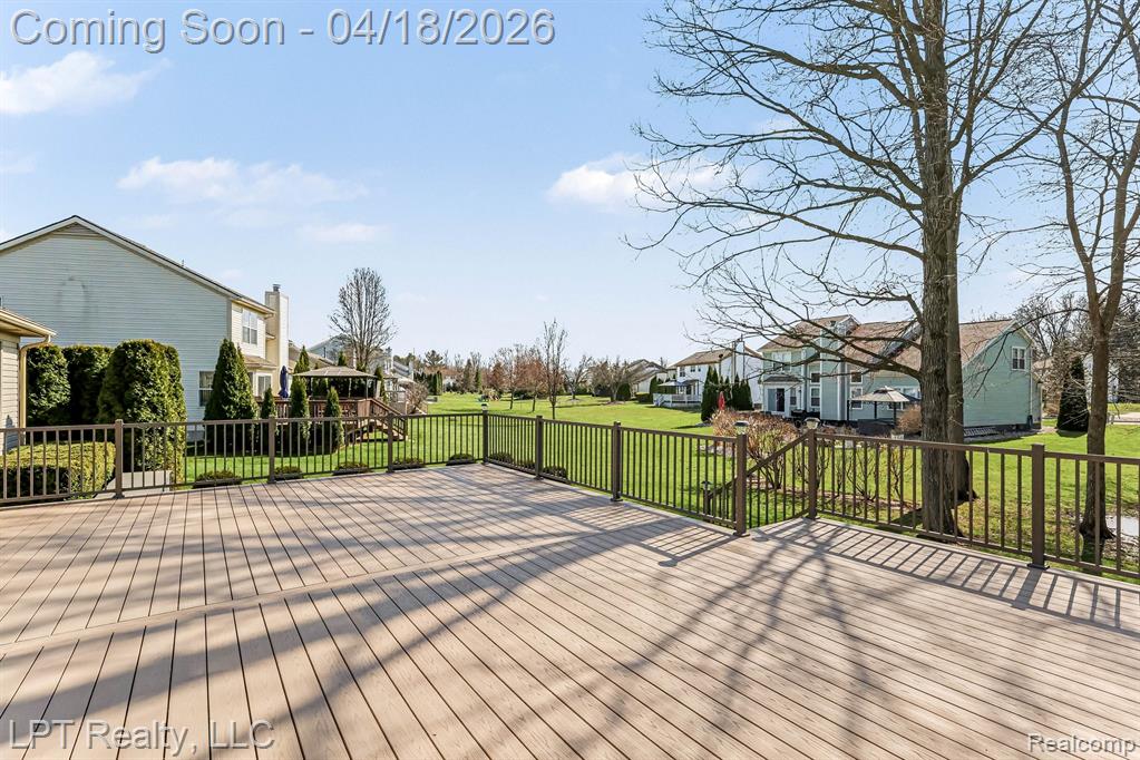 2385 Lorraina Lane, Hartland, MI 48353 — Photo 23