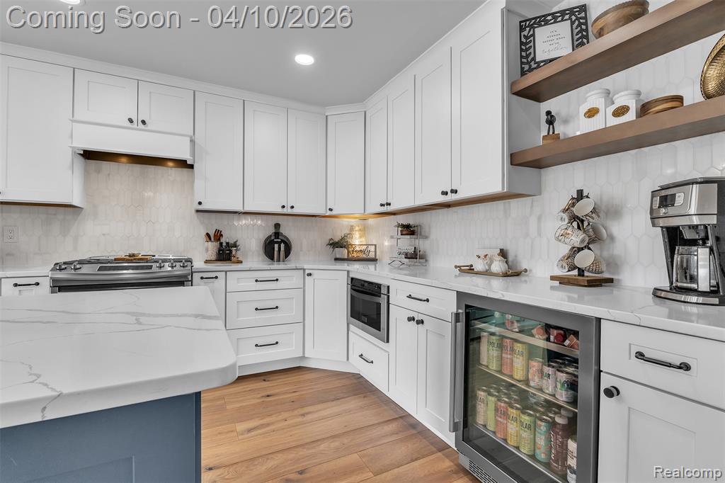 47105 Larchmont Drive, Canton, MI 48187 — Photo 19