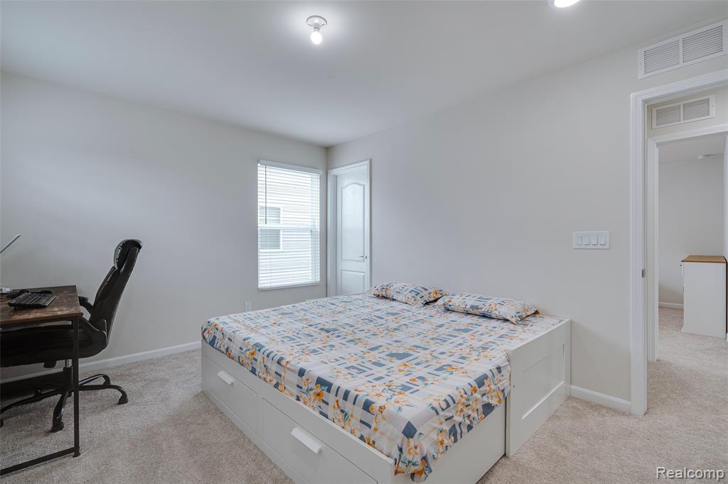 4568 Paradise Parkway, Milford, MI 48381 — Photo 43