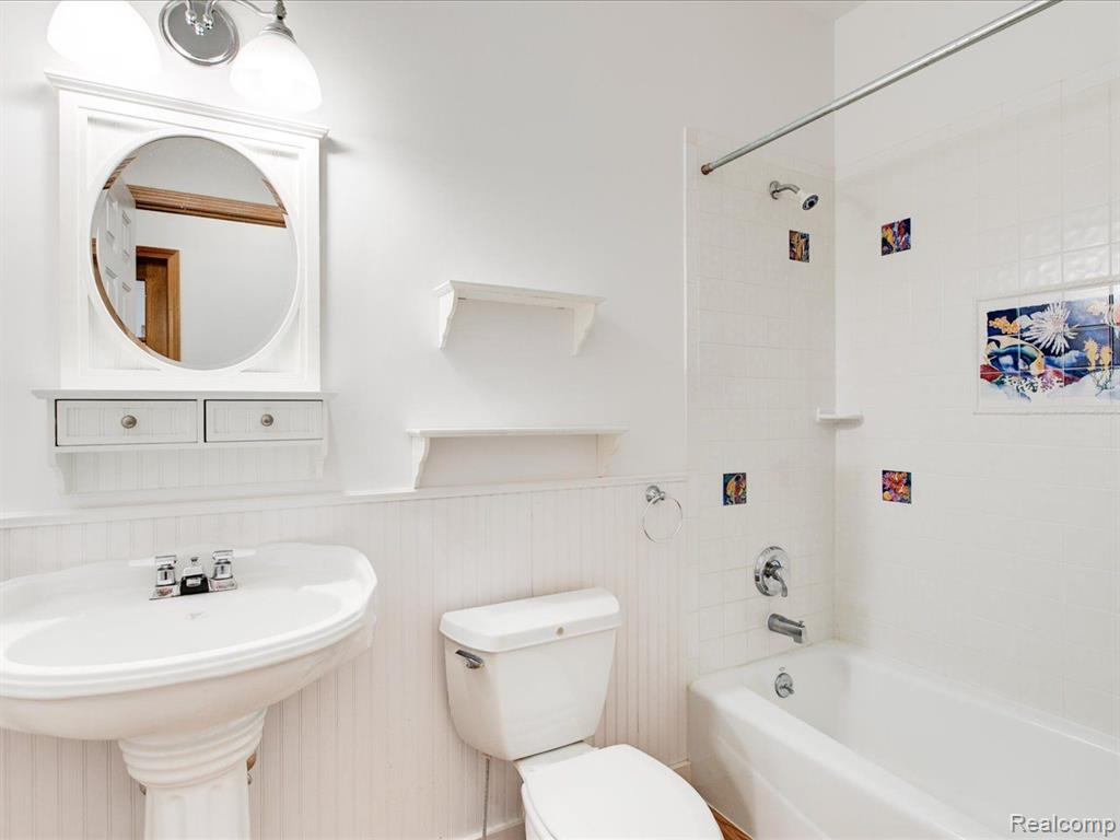 5132 BIRCH Avenue, Lexington, MI 48450 — Photo 23