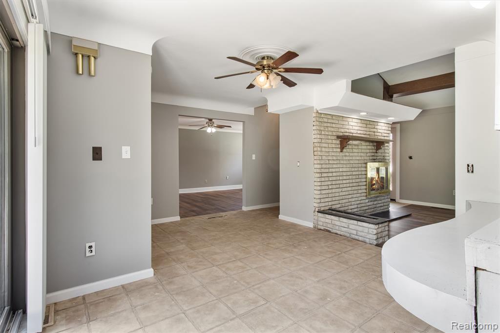 51056 Fairlane Drive, Utica, MI 48316 — Photo 7