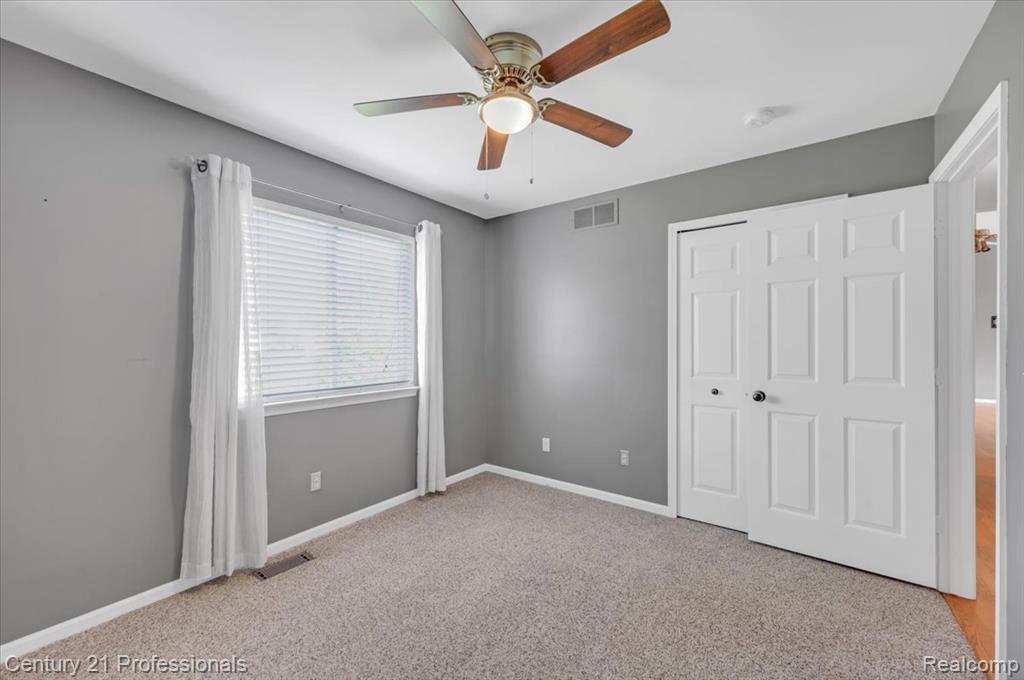 53611 County Line Road, New Baltimore, MI 48047 — Photo 26
