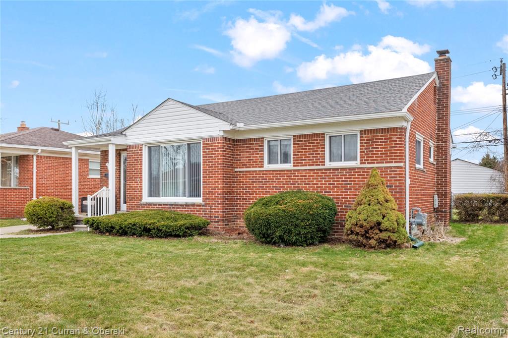 8605 Dixie Lane, Dearborn Heights, MI 48127 — Photo 3
