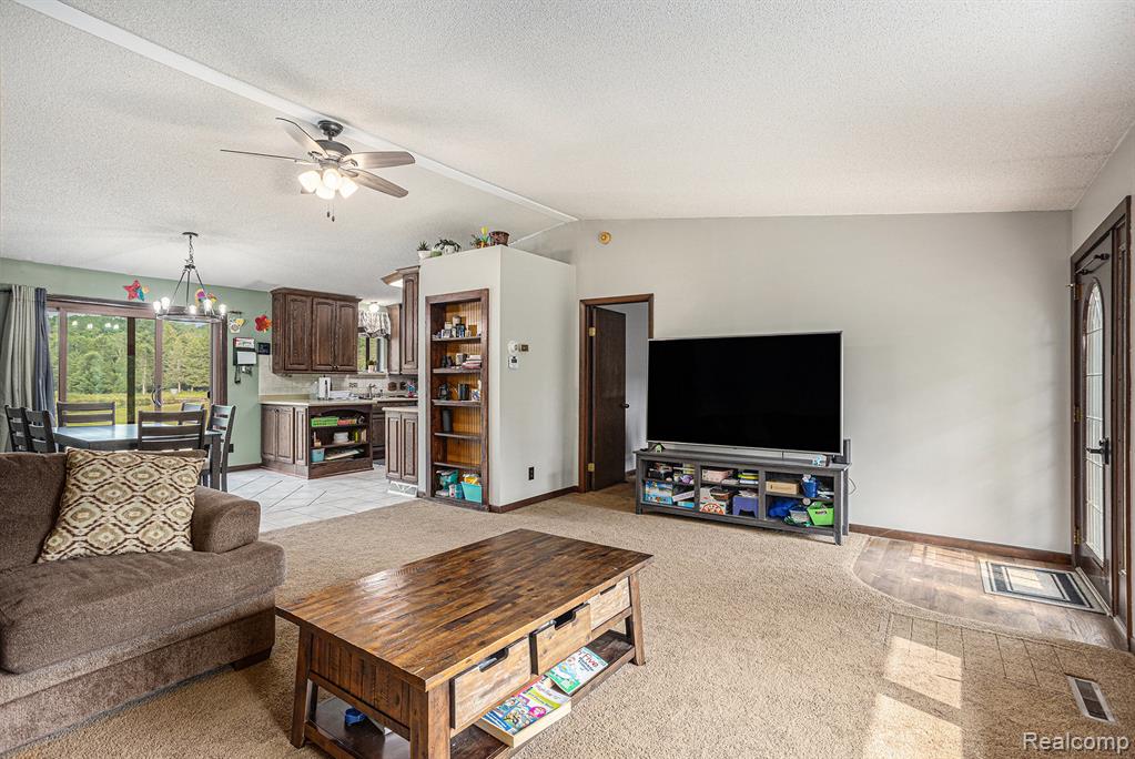 808 S Dow Road, MI 48661 — Photo 6