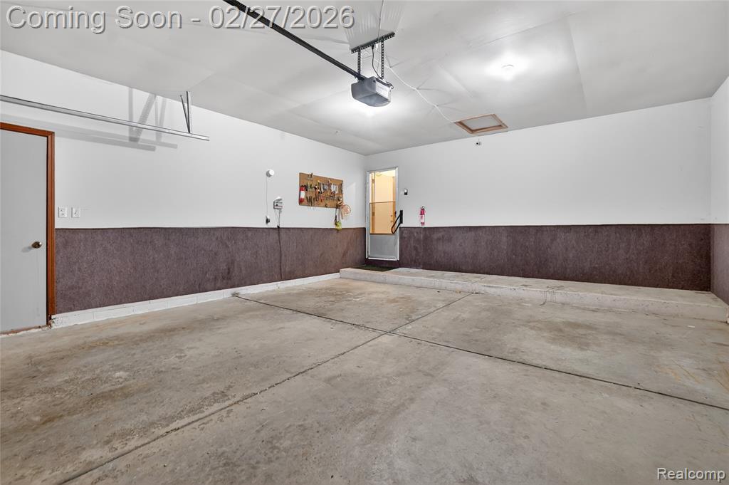 7479 Country Meadow Drive, Swartz Creek, MI 48473 — Photo 36
