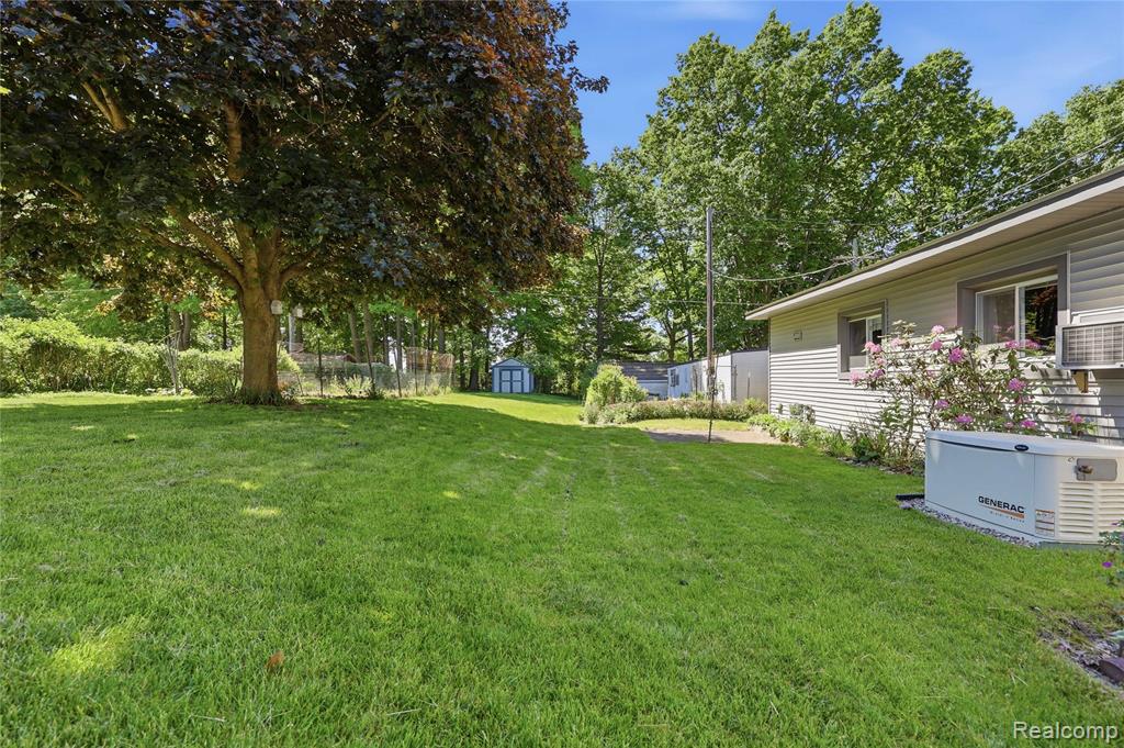 3700 Sylvester Drive, Dryden, MI 48428 — Photo 25