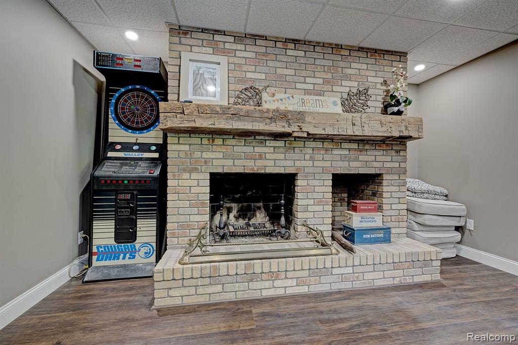 900 ROLLING PINES Drive, Ortonville, MI 48462 — Photo 56