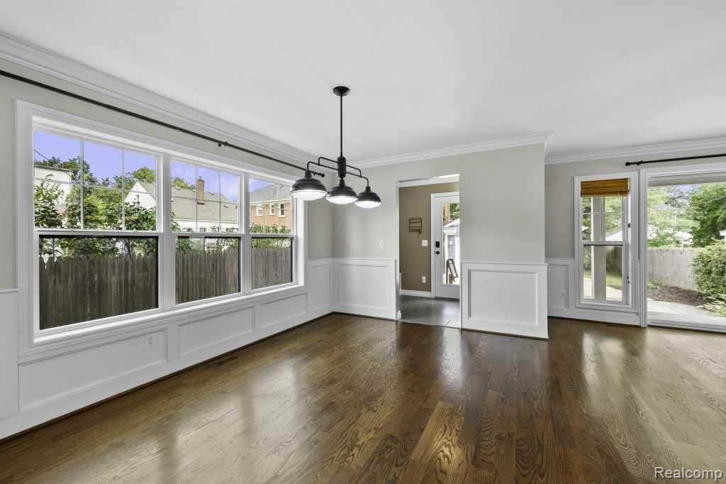 520 SIMON, Royal Oak, MI 48067 — Photo 10