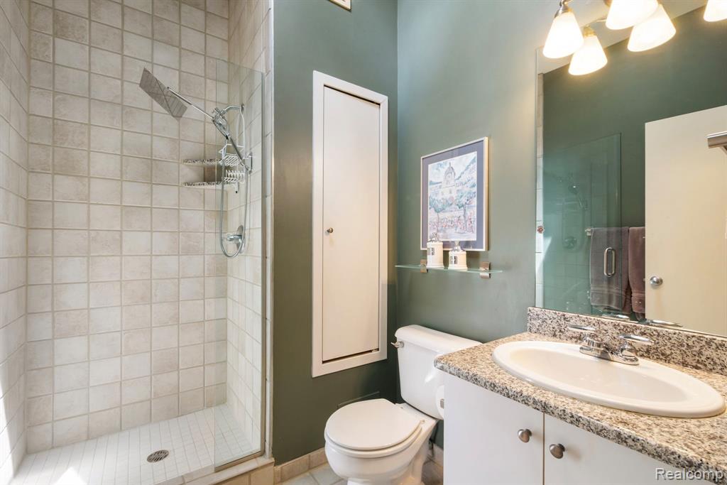 5775 Eastman Boulevard, West Bloomfield, MI 48323 — Photo 26