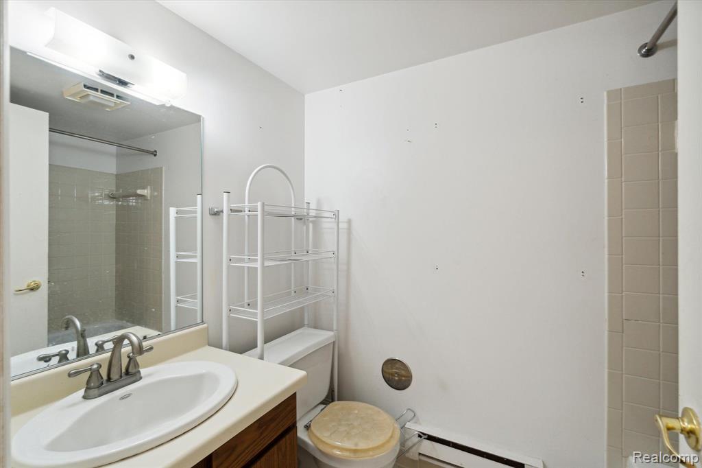 1459 E CHATEAU VERT Street, D, Ypsilanti, MI 48197 — Photo 19