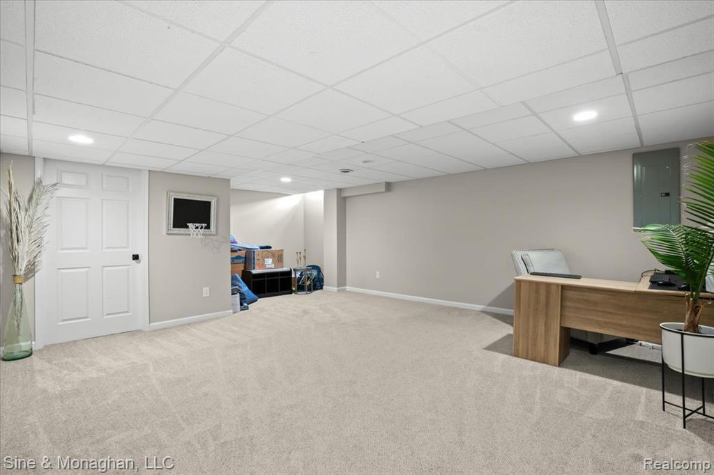 45906 Dutton Drive, Macomb, MI 48044 — Photo 24