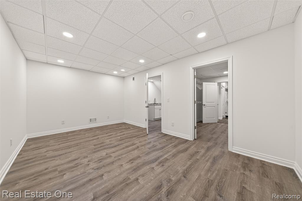 4702 Mankato Avenue, Royal Oak, MI 48073 — Photo 46