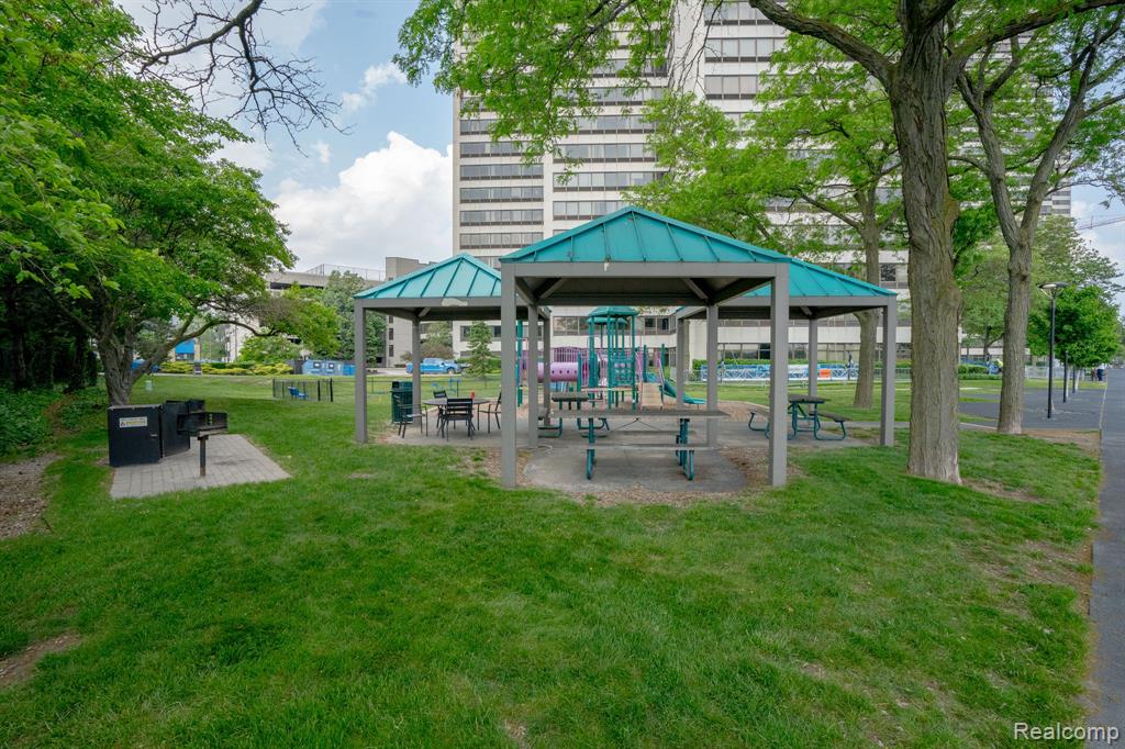 1001 Jefferson Avenue W, 300-14J, Detroit, MI 48226 — Photo 32