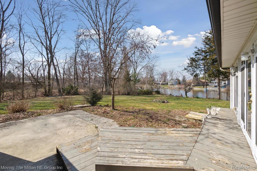 40320 ALDEN Road, Van Buren, MI 48111 — Photo 52