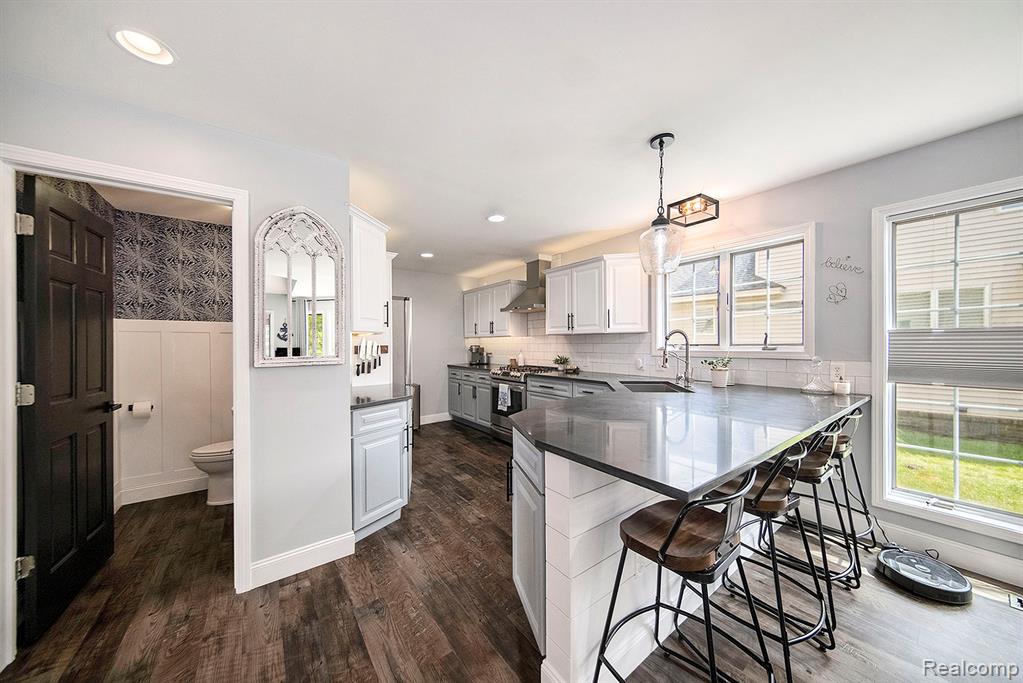 4106 Shoreview Lane, Whitmore Lake, MI 48189 — Photo 5