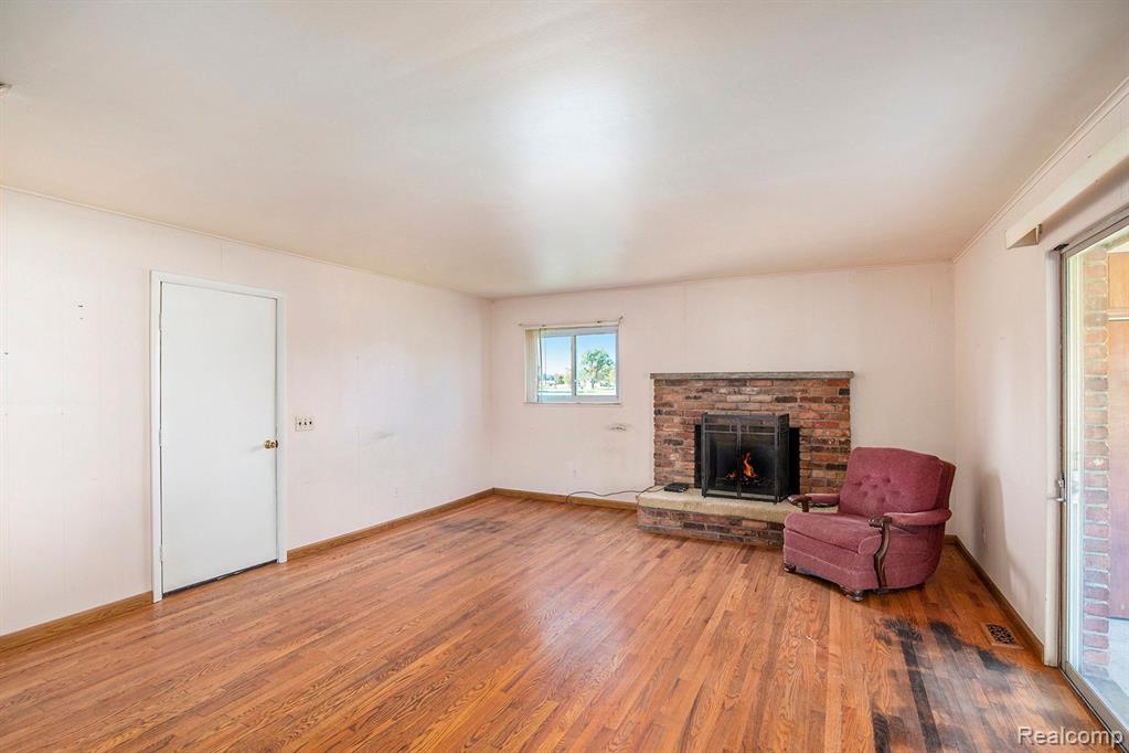 9176 MEISNER Road, Casco, MI 48064 — Photo 3